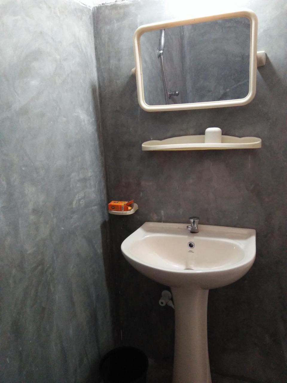 Helena Hostel Dickwella Zewnętrze zdjęcie