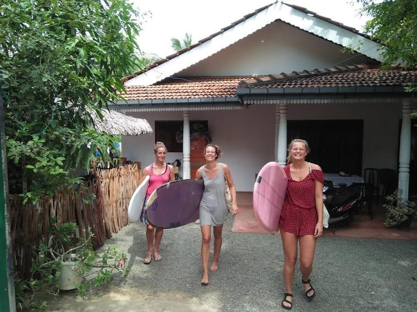 Helena Hostel Dickwella Zewnętrze zdjęcie