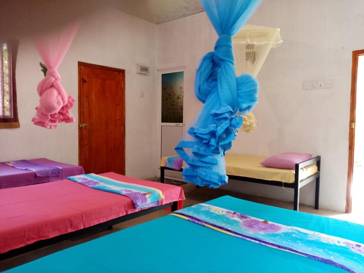 Helena Hostel Dickwella Zewnętrze zdjęcie